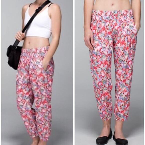 Lululemon Pants - Lululemon Rollin with the Omies Women's 4​​​